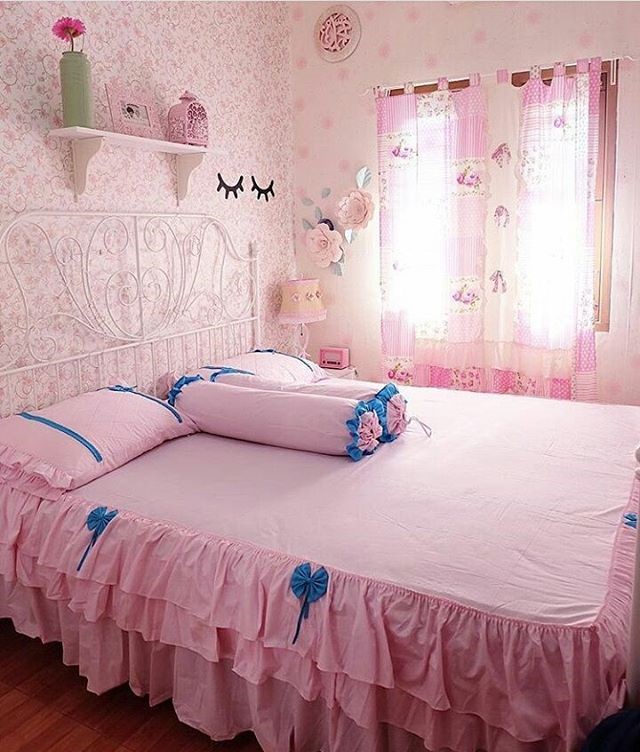 壁紙dinding kamar tidur romantis,寝室,ベッド,家具,ルーム,ピンク