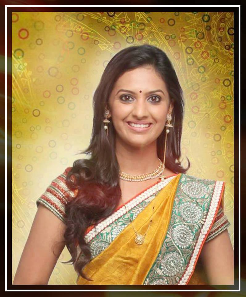 fondo de pantalla de nombre teju,sari,sonrisa,retrato,abdomen