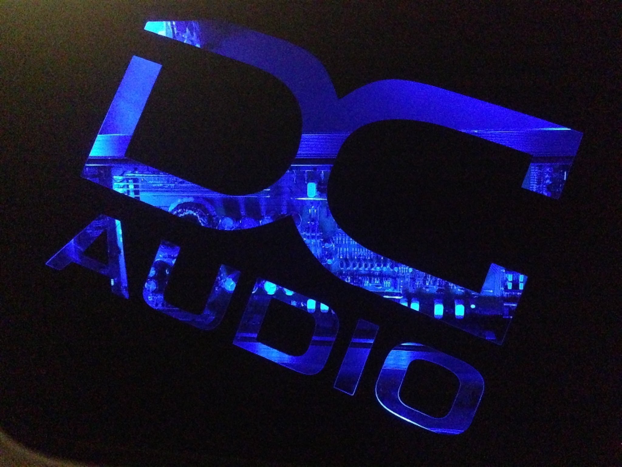 fondo de pantalla estéreo,gafas,azul,vasos,neón,ligero