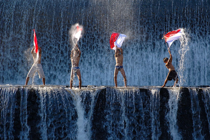 tapete bendera indonesien,wasser,brunnen,wasserspiel,fotografie,welt