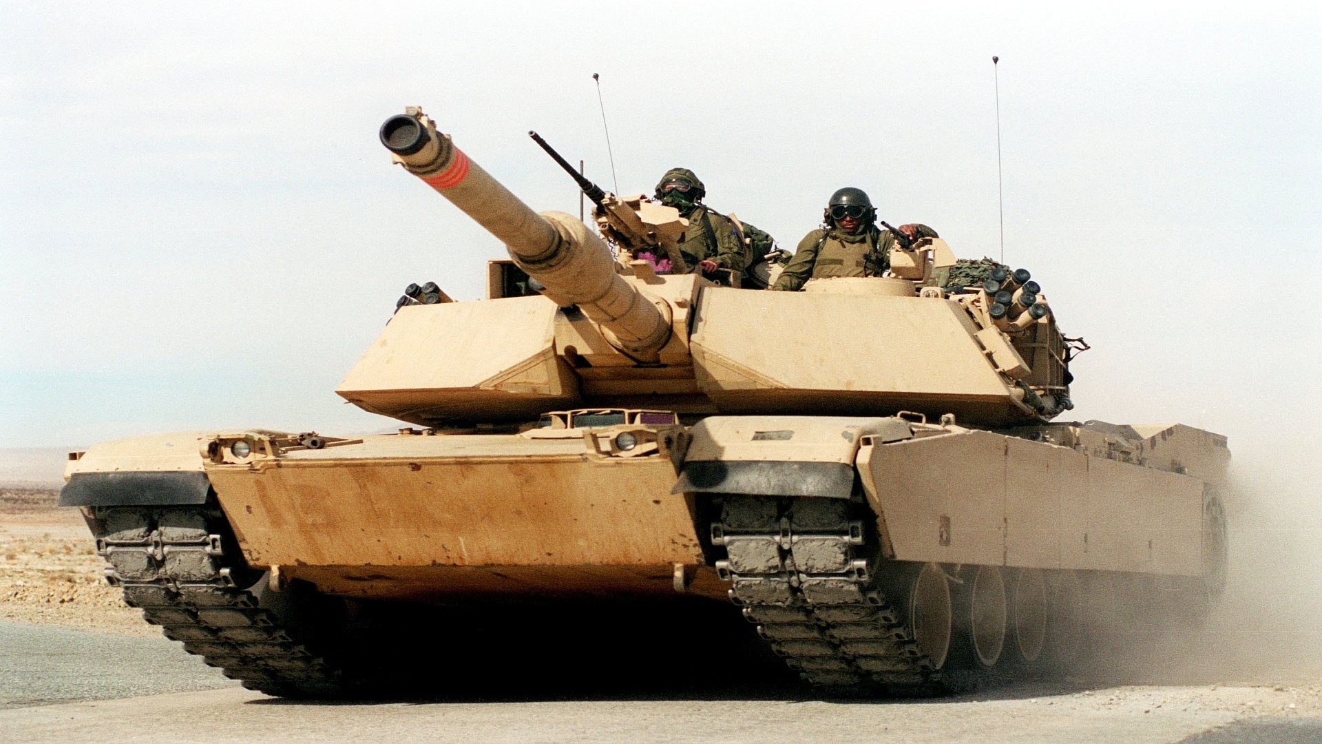 j1 fondo de pantalla,tanque,vehículo militar,vehículo,artillería autopropulsada,vehículo de motor