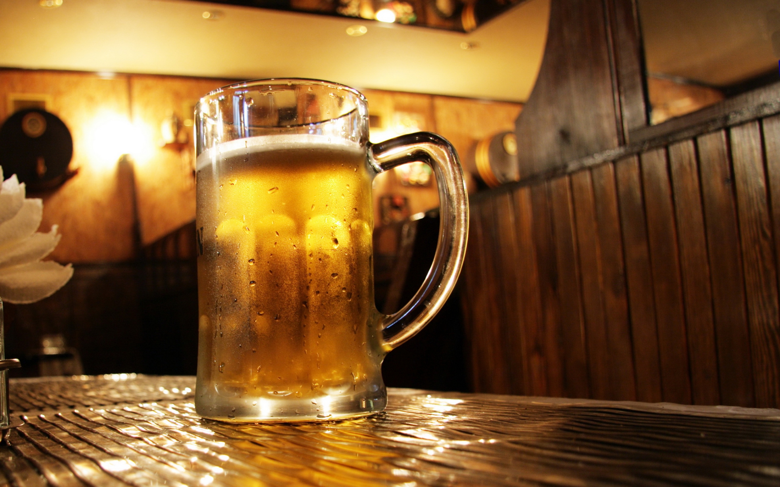 bier fondo de pantalla,vaso de cerveza,beber,cerveza,bebida alcohólica,lager