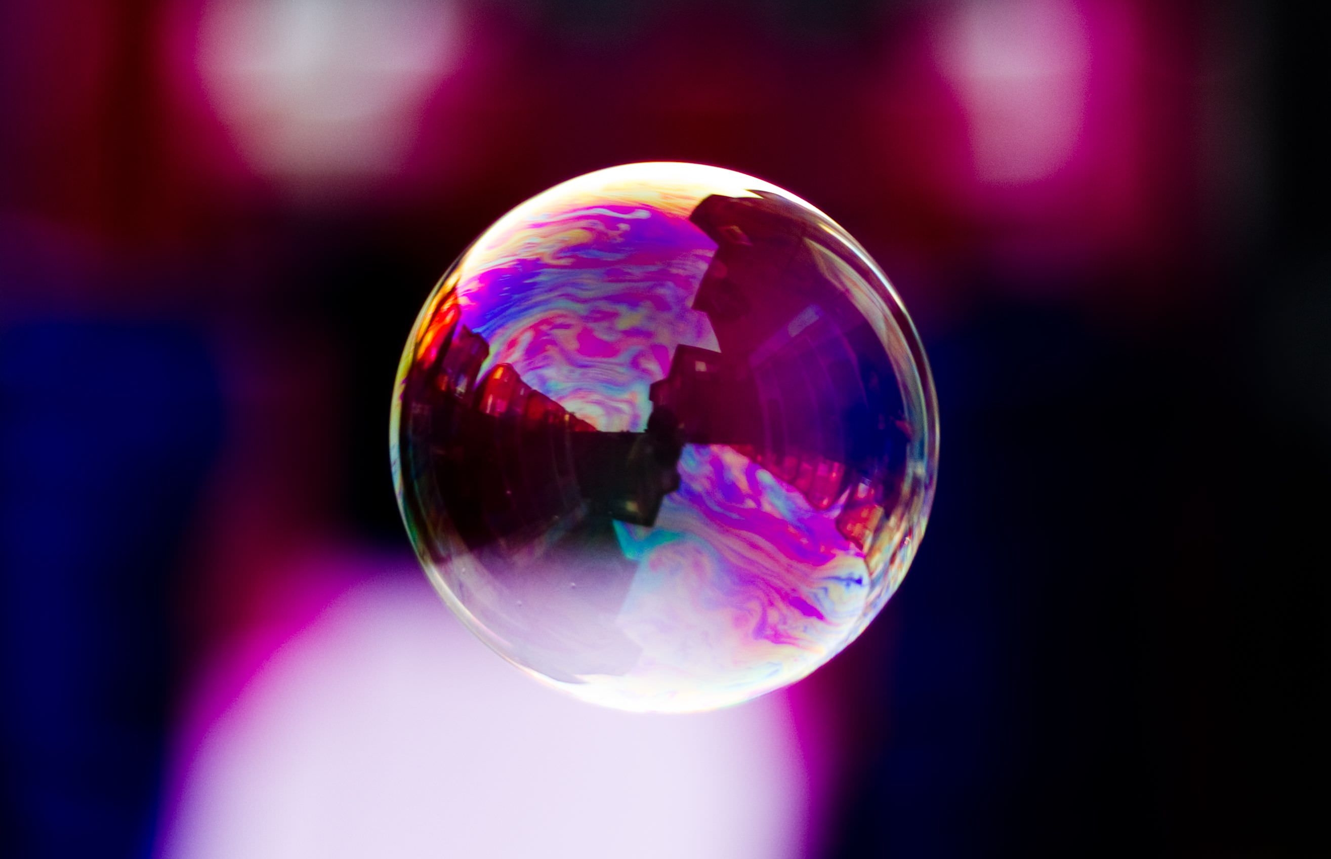fondo de pantalla de buble,ligero,púrpura,agua,esfera,colorido