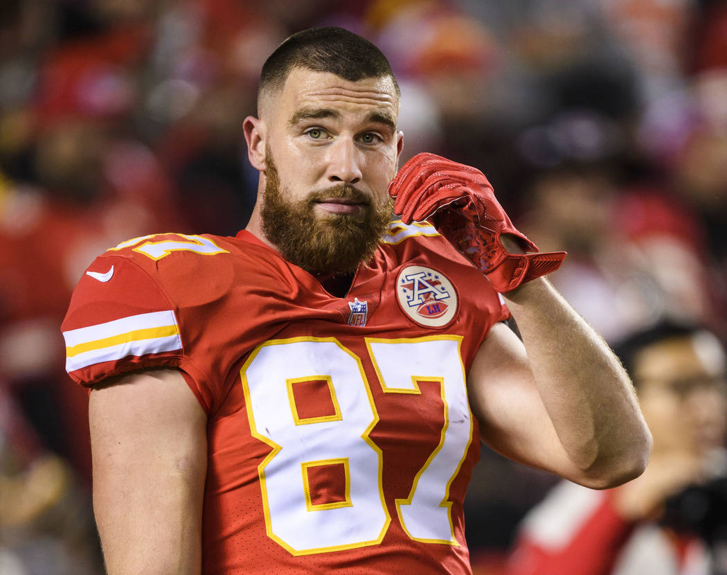 Chiefs+tight+end+Travis+Kelce+says+he+wants+to+keep+playing+football+%26%238216%3Buntil+the+wheels+come+off%26%238217%3B