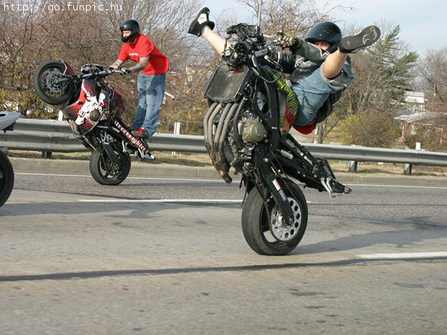 stunt wallpaper,stuntman,kunststück,fahrzeug,motorrad,motorrad fahren