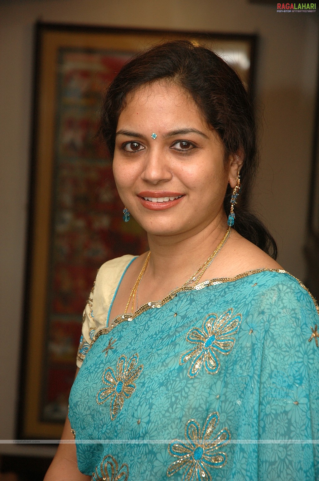 sunita name wallpaper,sari,kofferraum,abdomen