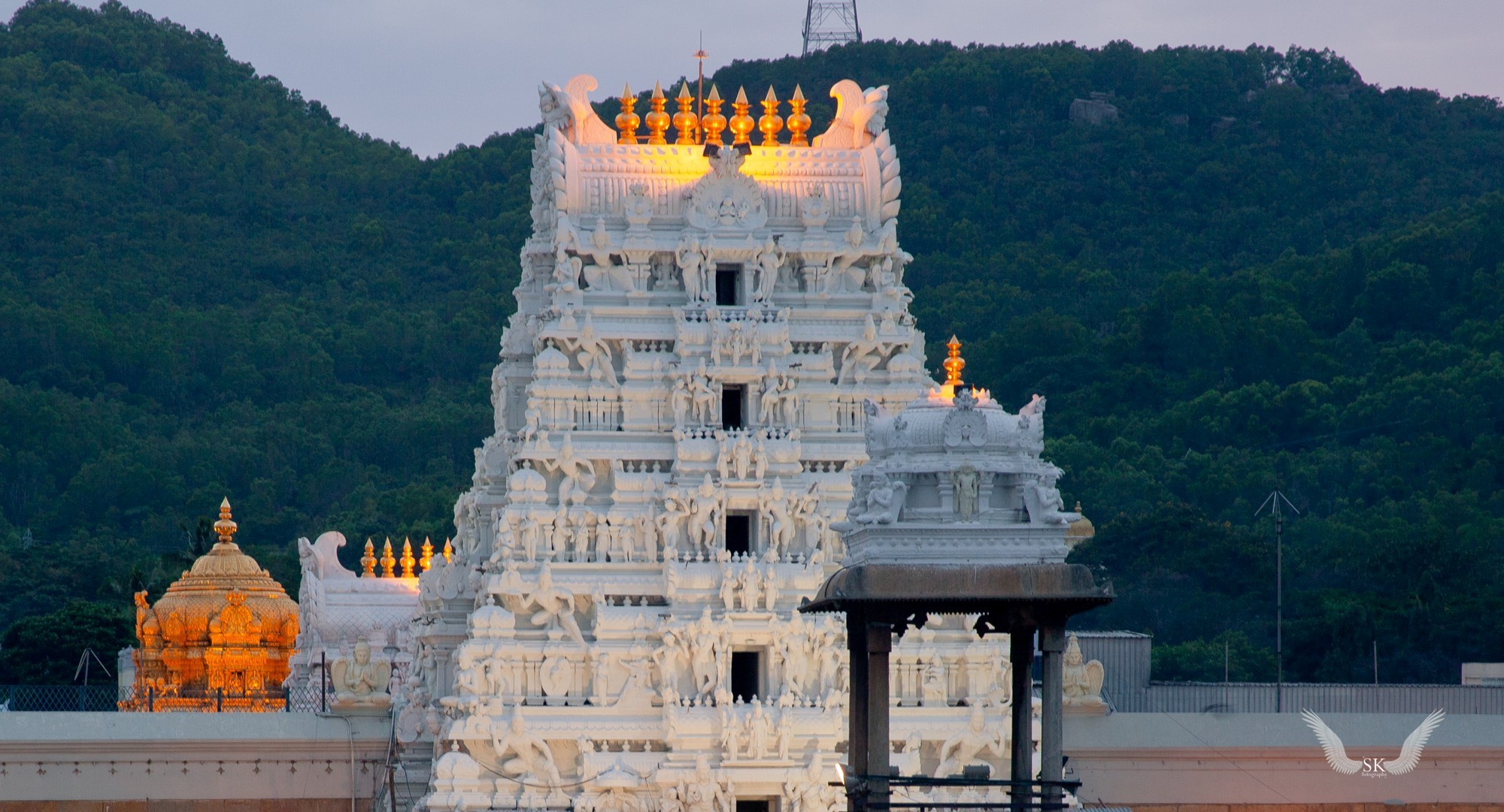 tirumala wallpaper,templo hindú,templo,lugar de adoración,edificio,arquitectura