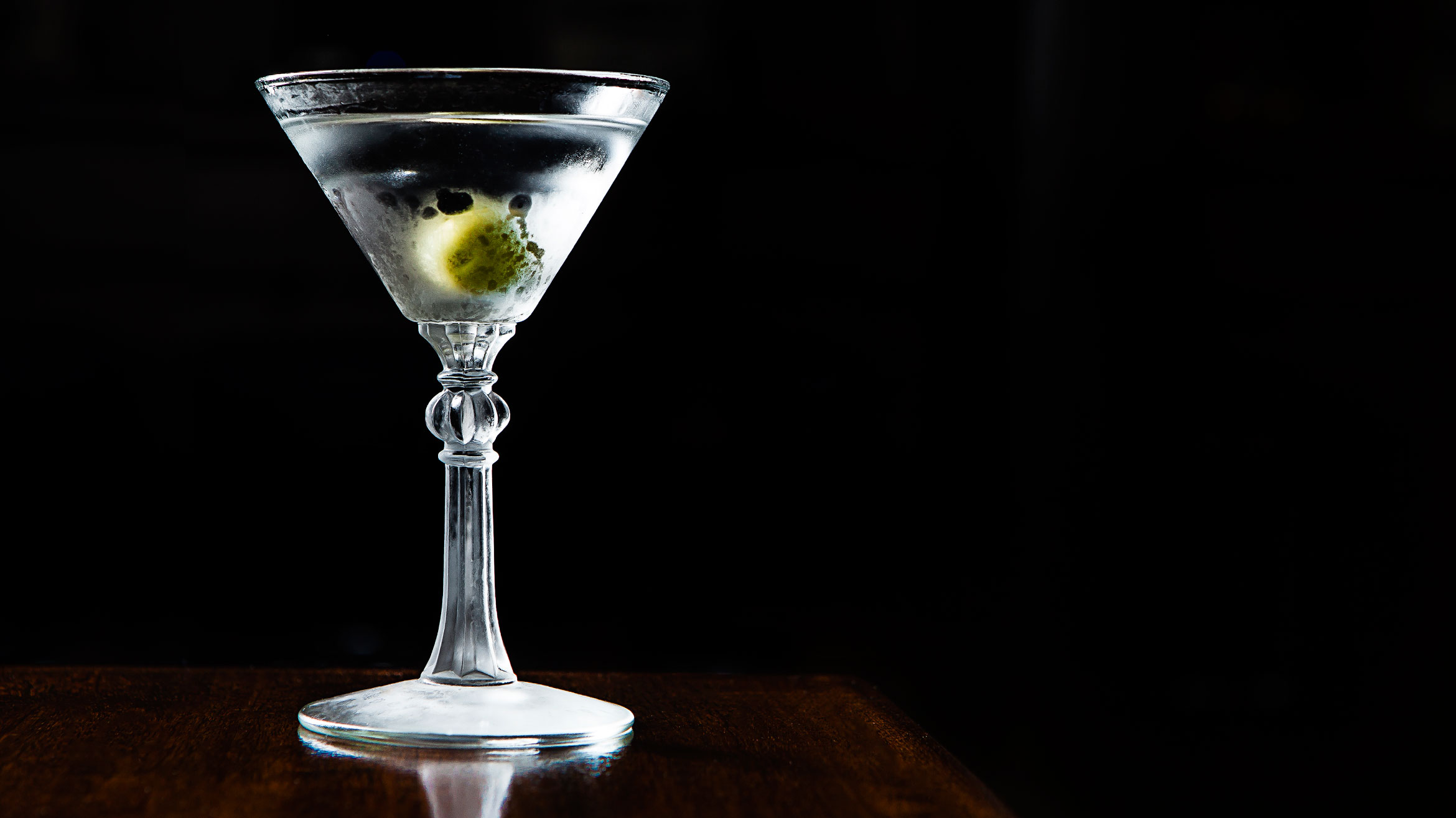 fond d'écran martini,boisson,cocktail classique,boisson alcoolisée,verres à pied,verre