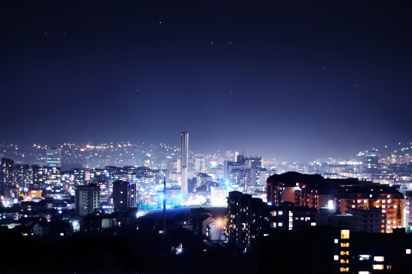 fondo de pantalla de kosovo,área metropolitana,paisaje urbano,noche,ciudad,cielo