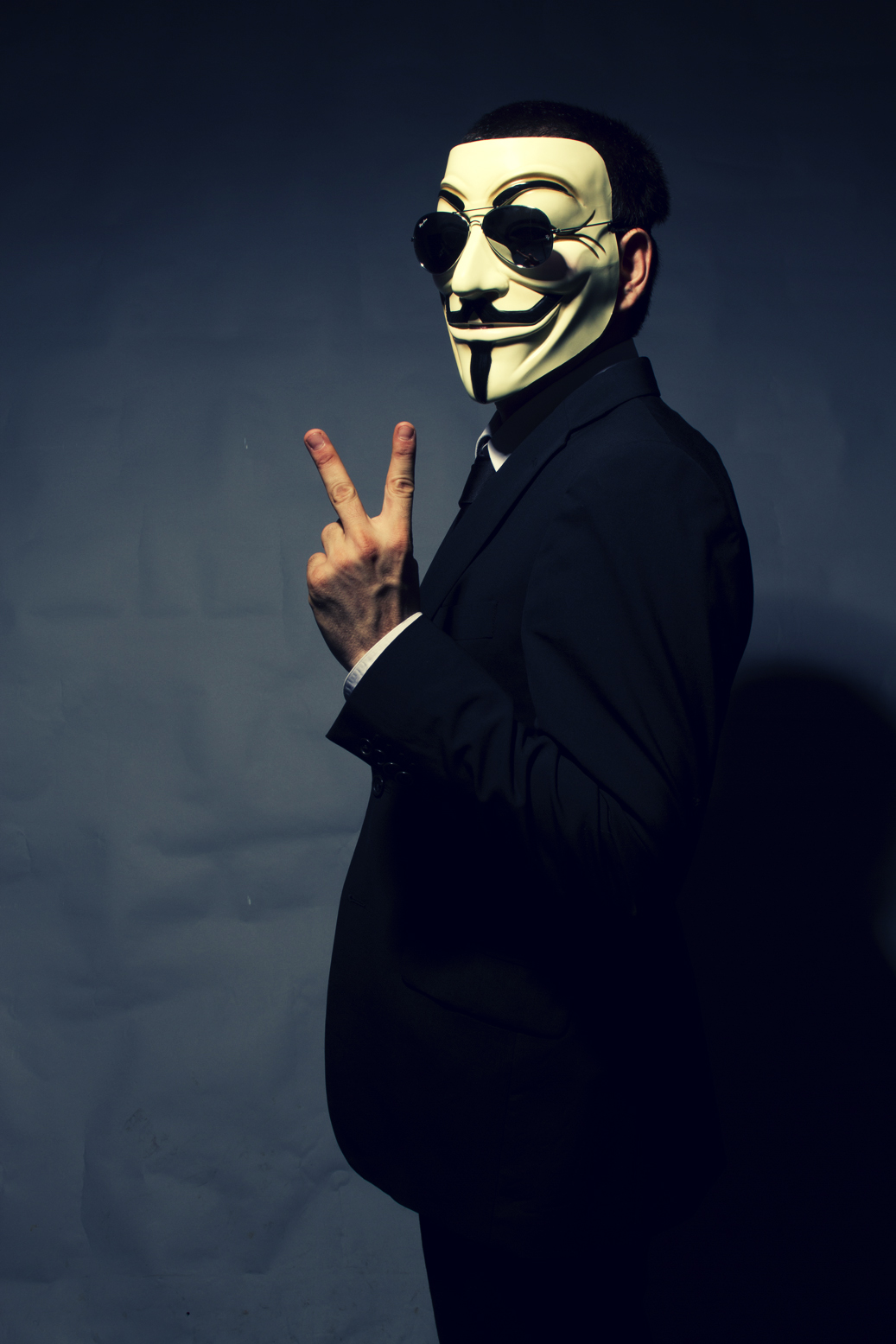 anonymes hintergrundbild für android,fotografie,geste,erfundener charakter,illustration,kunst