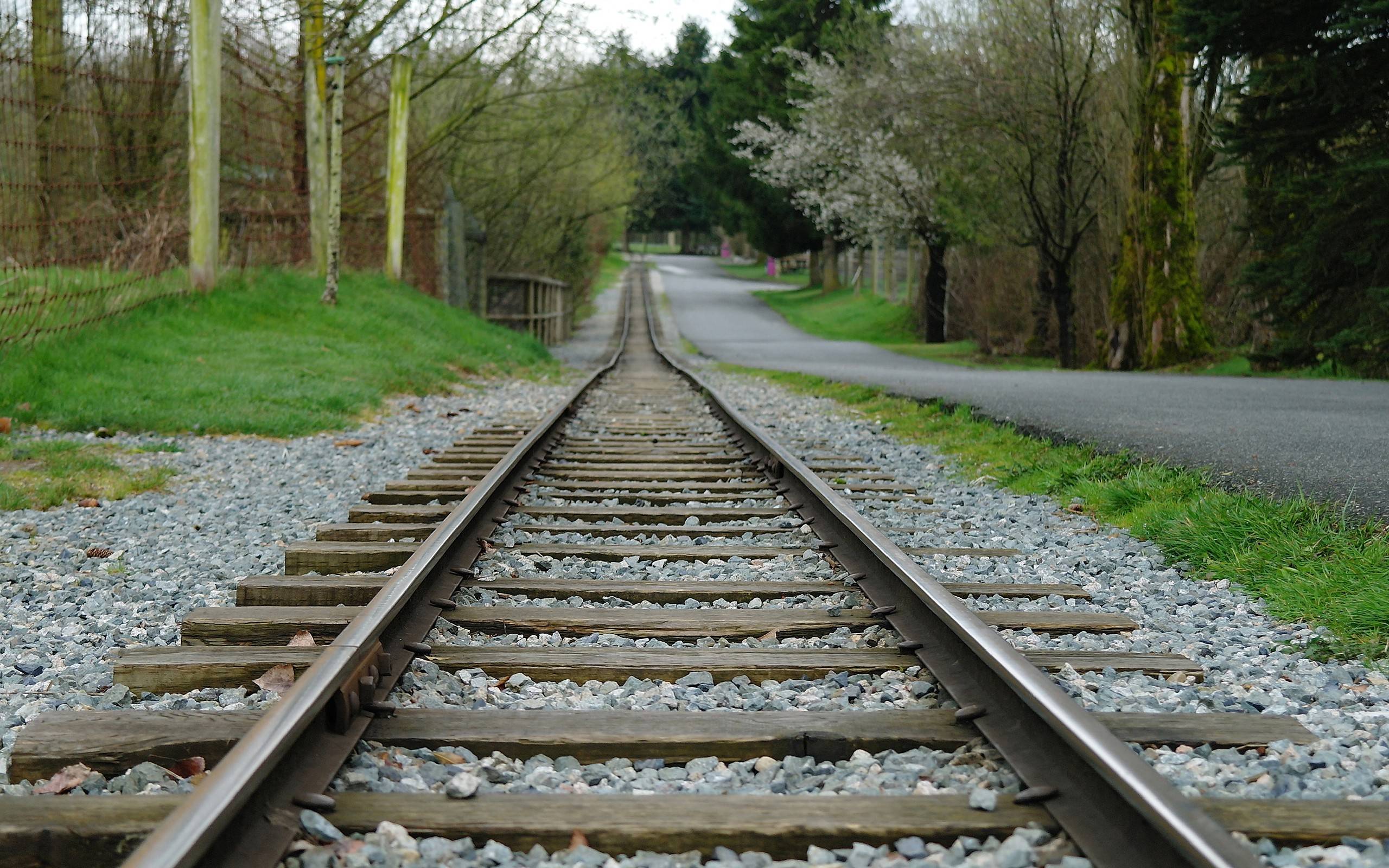 fondo de pantalla de la vía del tren,pista,vía pública,ferrocarril,vehículo,paralela