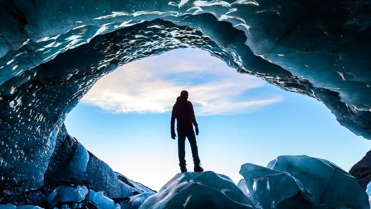 fondo de pantalla de spotlight,cueva de hielo,cueva,cueva glaciar,glaciar,mundo