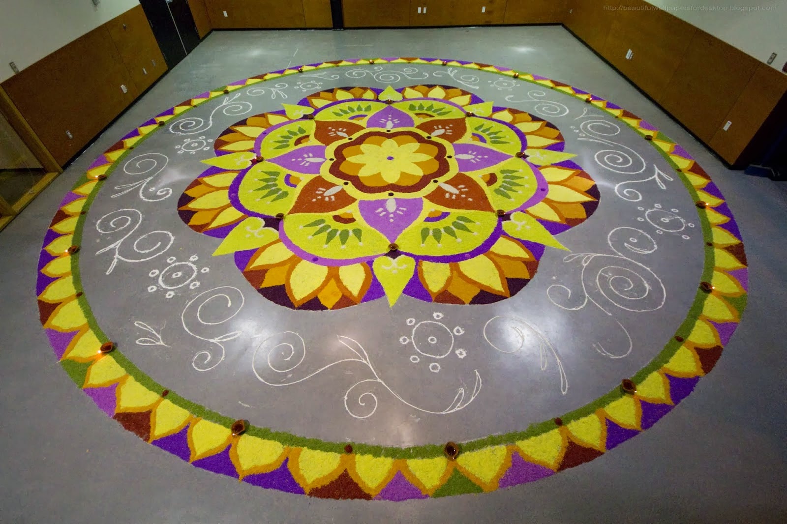 papier peint rangoli,jaune,sol,mosaïque,cercle,table
